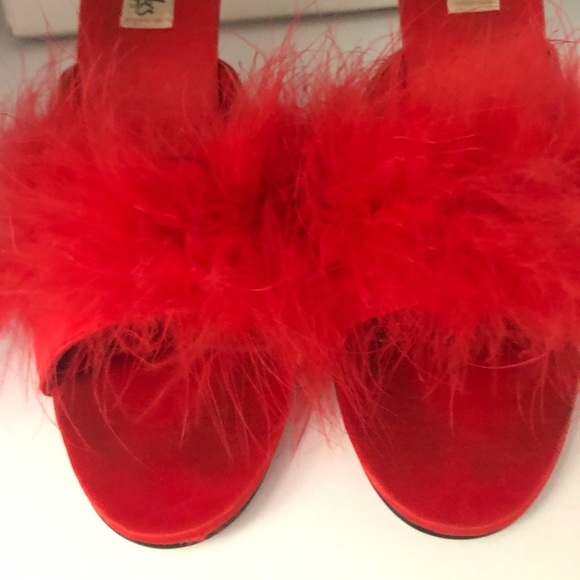 Super Fun and Sexy Store Floor Display Model. Size 9 - Picture 10 of 11